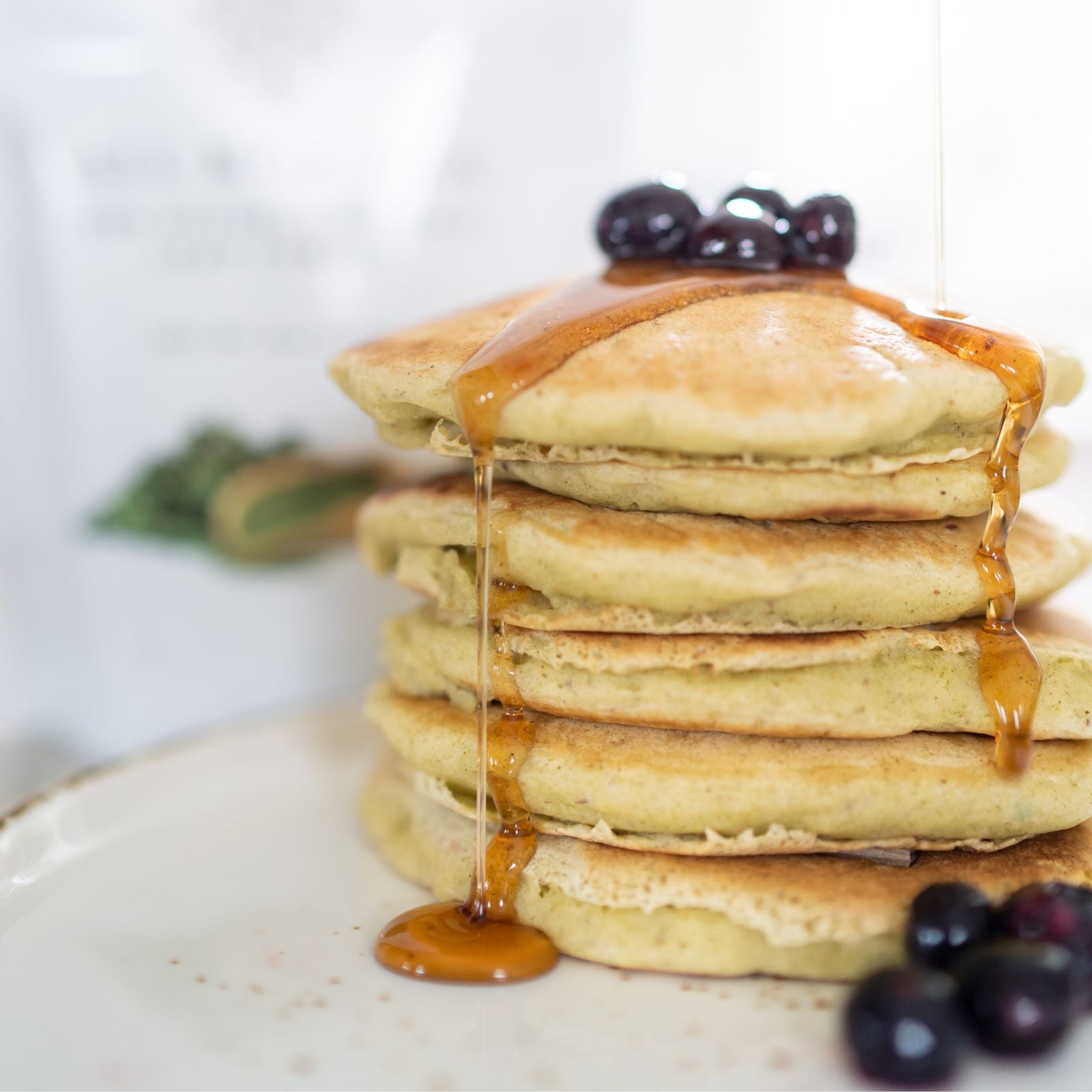 moringa vegan pancake with maple sauce